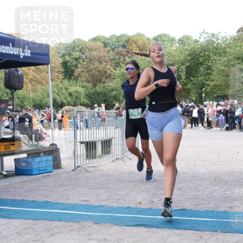 14.09.2025 - Stadtparktriathlon Strokosch-Dieckow http://msf.ph/oto/8898446 14.09.2025 13:55:45 Ziel 1569, 1597 meine-sportfotos.de