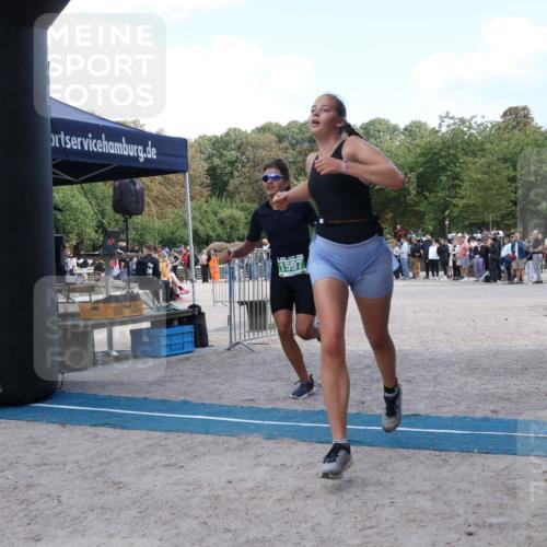 14.09.2025 - Stadtparktriathlon Strokosch-Dieckow http://msf.ph/oto/8898448 14.09.2025 13:55:45 Ziel 1569, 1597 meine-sportfotos.de