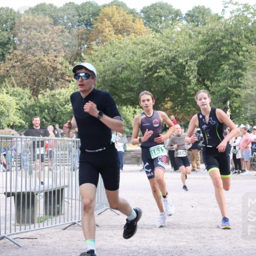14.09.2025 - Stadtparktriathlon Strokosch-Dieckow http://msf.ph/oto/8898452 14.09.2025 13:56:05 Ziel 1324, 1350, 1484, 1563, 1612 meine-sportfotos.de
