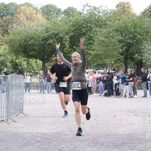 14.09.2025 - Stadtparktriathlon Strokosch-Dieckow http://msf.ph/oto/8898462 14.09.2025 13:56:08 Ziel 1324, 1350, 1484, 1563, 1612 meine-sportfotos.de