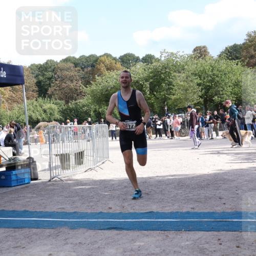 14.09.2025 - Stadtparktriathlon Strokosch-Dieckow http://msf.ph/oto/8898526 14.09.2025 13:57:20 Ziel 1472 meine-sportfotos.de
