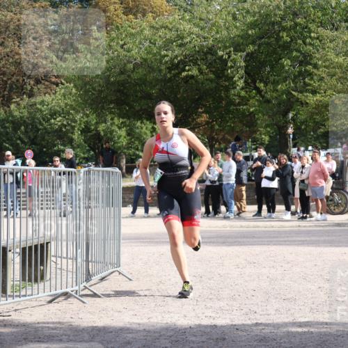 14.09.2025 - Stadtparktriathlon Strokosch-Dieckow http://msf.ph/oto/8898533 14.09.2025 13:57:31 Ziel 1570 meine-sportfotos.de