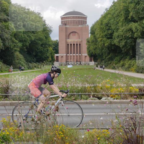 14.09.2025 - Stadtparktriathlon Michael Burmester http://msf.ph/oto/8898559 14.09.2025 12:44:57 Radfahren 1293, 1311, 1315, 1322, 1351, 1392, 1404 meine-sportfotos.de