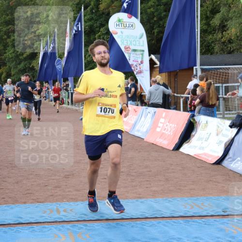 14.09.2025 - Airport Race Strokosch-Dieckow http://msf.ph/oto/8898563 14.09.2025 12:25:22 Ziel 190, 264, 872, 945, 1070, 1210, 1464, 1702, 1736, 1943, 2104, 4229, 5418 meine-sportfotos.de