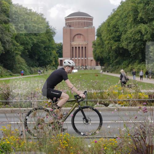 14.09.2025 - Stadtparktriathlon Michael Burmester http://msf.ph/oto/8898611 14.09.2025 12:45:43 Radfahren 1308, 1344, 1345, 1359 meine-sportfotos.de