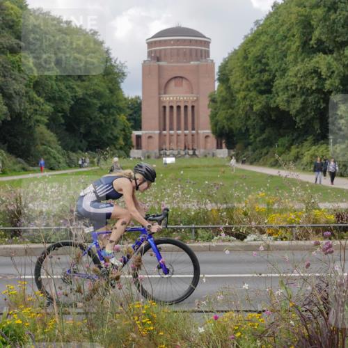 14.09.2025 - Stadtparktriathlon Michael Burmester http://msf.ph/oto/8898620 14.09.2025 12:45:48 Radfahren 1308, 1344, 1345, 1359 meine-sportfotos.de