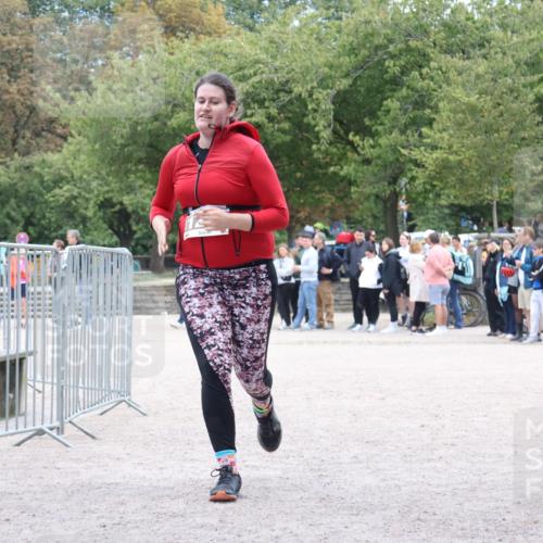 14.09.2025 - Stadtparktriathlon Strokosch-Dieckow http://msf.ph/oto/8898621 14.09.2025 14:00:21 Ziel 1275 meine-sportfotos.de