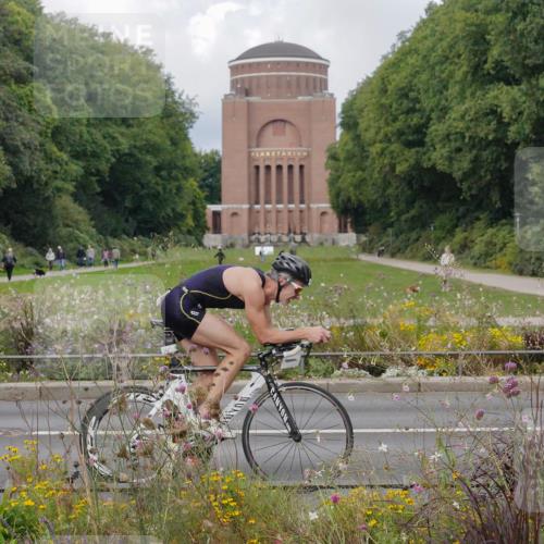 14.09.2025 - Stadtparktriathlon Michael Burmester http://msf.ph/oto/8898646 14.09.2025 12:46:19 Radfahren 1241, 1281, 1319, 1335, 1368, 1417 meine-sportfotos.de