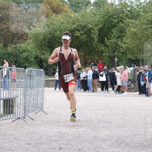 14.09.2025 - Stadtparktriathlon Strokosch-Dieckow http://msf.ph/oto/8898662 14.09.2025 14:00:52 Ziel 1495 meine-sportfotos.de