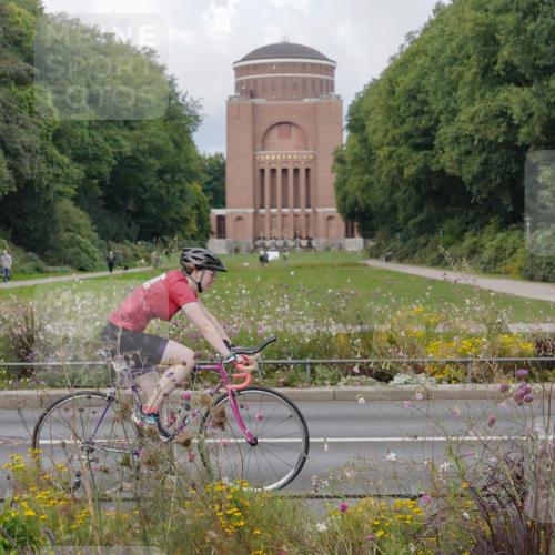14.09.2025 - Stadtparktriathlon Michael Burmester http://msf.ph/oto/8898674 14.09.2025 12:46:46 Radfahren 1258, 1283, 1326, 1342, 1360 meine-sportfotos.de