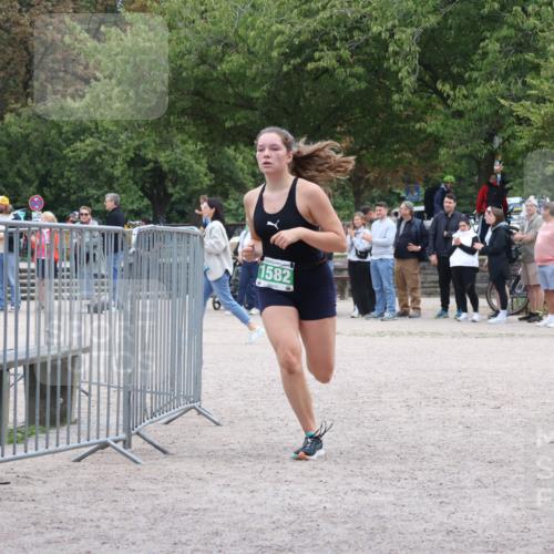 14.09.2025 - Stadtparktriathlon Strokosch-Dieckow http://msf.ph/oto/8898681 14.09.2025 14:01:54 Ziel 1582, 1587 meine-sportfotos.de