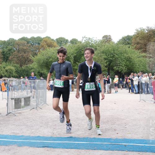 14.09.2025 - Stadtparktriathlon Strokosch-Dieckow http://msf.ph/oto/8898695 14.09.2025 14:02:20 Ziel 1517, 1601 meine-sportfotos.de