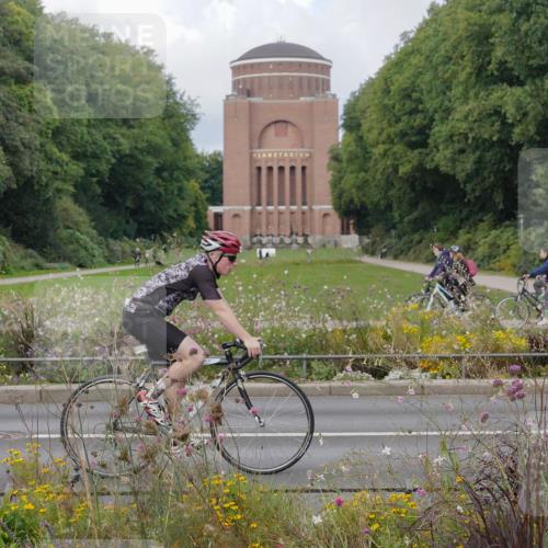 14.09.2025 - Stadtparktriathlon Michael Burmester http://msf.ph/oto/8898699 14.09.2025 12:47:01 Radfahren 1256, 1273, 1294, 1357, 1376, 1410 meine-sportfotos.de