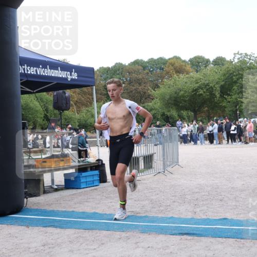 14.09.2025 - Stadtparktriathlon Strokosch-Dieckow http://msf.ph/oto/8898722 14.09.2025 14:02:33 Ziel 1545 meine-sportfotos.de