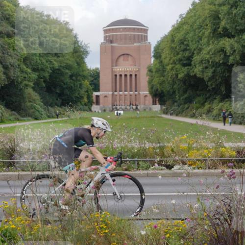 14.09.2025 - Stadtparktriathlon Michael Burmester http://msf.ph/oto/8898724 14.09.2025 12:47:16 Radfahren 1200, 1317 meine-sportfotos.de
