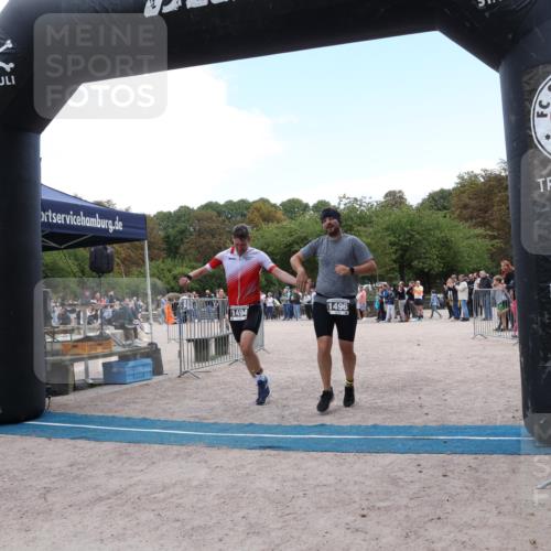 14.09.2025 - Stadtparktriathlon Strokosch-Dieckow http://msf.ph/oto/8898741 14.09.2025 14:03:26 Ziel 1494, 1496, 1573 meine-sportfotos.de