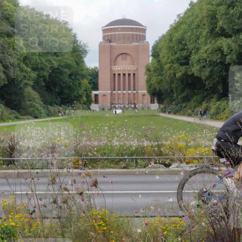 14.09.2025 - Stadtparktriathlon Michael Burmester http://msf.ph/oto/8898747 14.09.2025 12:47:33 Radfahren 1215, 1261, 1275, 1370, 1397, 1414 meine-sportfotos.de