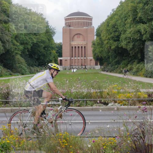 14.09.2025 - Stadtparktriathlon Michael Burmester http://msf.ph/oto/8898751 14.09.2025 12:47:37 Radfahren 1215, 1261, 1349, 1397, 1414 meine-sportfotos.de