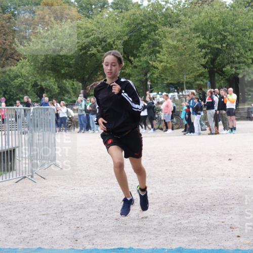 14.09.2025 - Stadtparktriathlon Strokosch-Dieckow http://msf.ph/oto/8898753 14.09.2025 14:03:29 Ziel 1397, 1494, 1496, 1573 meine-sportfotos.de