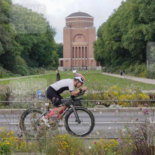 14.09.2025 - Stadtparktriathlon Michael Burmester http://msf.ph/oto/8898771 14.09.2025 12:47:47 Radfahren 1224, 1239, 1245, 1247, 1248, 1263, 1274, 1278, 1301, 1310, 1330, 1349, 1394, 1419 meine-sportfotos.de
