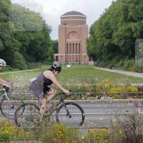 14.09.2025 - Stadtparktriathlon Michael Burmester http://msf.ph/oto/8898786 14.09.2025 12:47:52 Radfahren 1224, 1239, 1245, 1247, 1248, 1263, 1274, 1278, 1301, 1310, 1316, 1330, 1387, 1394, 1419 meine-sportfotos.de