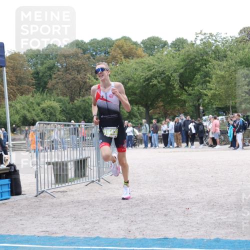 14.09.2025 - Stadtparktriathlon Strokosch-Dieckow http://msf.ph/oto/8898801 14.09.2025 14:03:51 Ziel 1246, 1543 meine-sportfotos.de