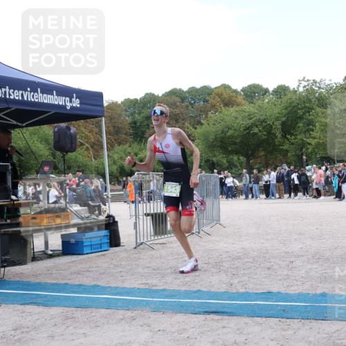 14.09.2025 - Stadtparktriathlon Strokosch-Dieckow http://msf.ph/oto/8898803 14.09.2025 14:03:52 Ziel 1246, 1543 meine-sportfotos.de