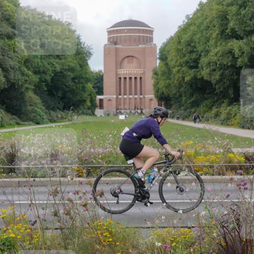 14.09.2025 - Stadtparktriathlon Michael Burmester http://msf.ph/oto/8898807 14.09.2025 12:47:55 Radfahren 1224, 1239, 1245, 1247, 1248, 1263, 1274, 1278, 1310, 1316, 1330, 1387, 1394 meine-sportfotos.de
