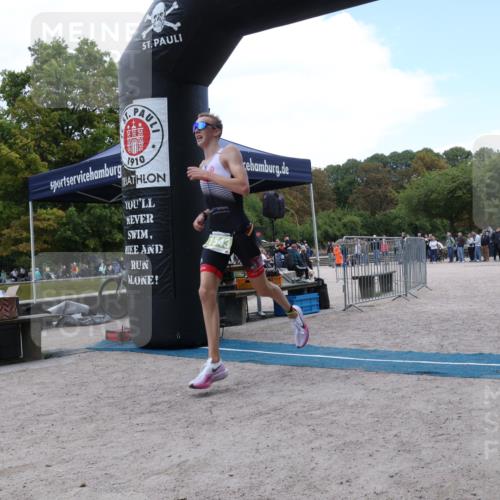 14.09.2025 - Stadtparktriathlon Strokosch-Dieckow http://msf.ph/oto/8898808 14.09.2025 14:03:52 Ziel 1246, 1543 meine-sportfotos.de
