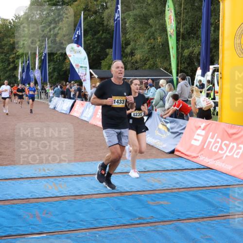 14.09.2025 - Airport Race Strokosch-Dieckow http://msf.ph/oto/8898819 14.09.2025 12:26:14 Ziel 117, 151, 245, 978, 1056, 1401, 1433, 1575, 2003, 4235 meine-sportfotos.de