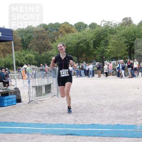 14.09.2025 - Stadtparktriathlon Strokosch-Dieckow http://msf.ph/oto/8898823 14.09.2025 14:05:23 Ziel 1451, 1608 meine-sportfotos.de
