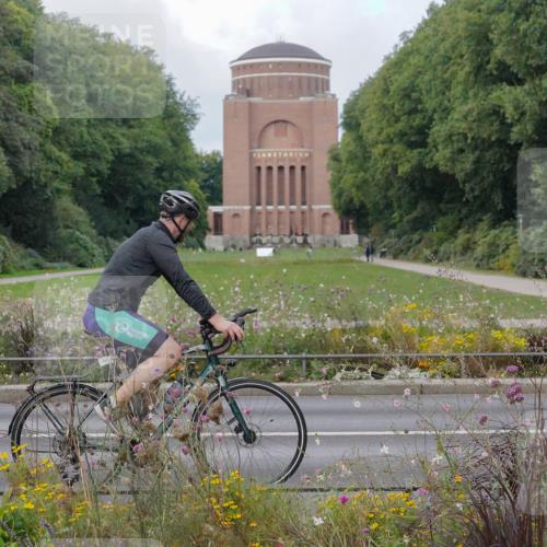 14.09.2025 - Stadtparktriathlon Michael Burmester http://msf.ph/oto/8898839 14.09.2025 12:48:23 Radfahren 1249, 1306, 1321, 1327, 1358, 1374, 1389 meine-sportfotos.de