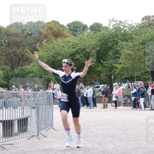 14.09.2025 - Stadtparktriathlon Strokosch-Dieckow http://msf.ph/oto/8898873 14.09.2025 14:05:38 Ziel 1430, 1506 meine-sportfotos.de