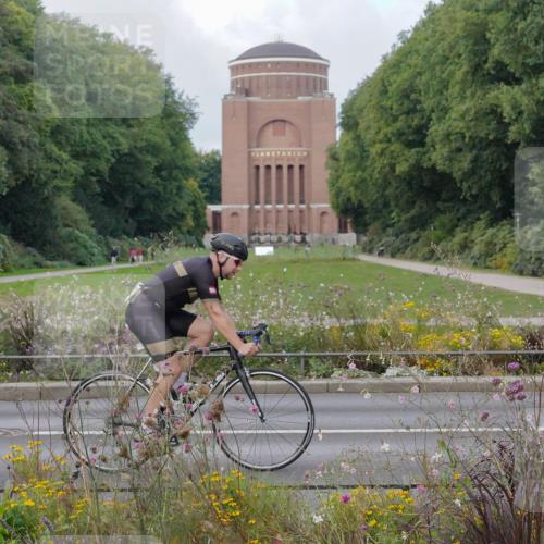 14.09.2025 - Stadtparktriathlon Michael Burmester http://msf.ph/oto/8898880 14.09.2025 12:48:44 Radfahren 1175, 1289, 1384, 1403 meine-sportfotos.de