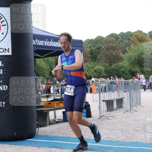 14.09.2025 - Stadtparktriathlon Strokosch-Dieckow http://msf.ph/oto/8898893 14.09.2025 14:05:49 Ziel 1329, 1468 meine-sportfotos.de