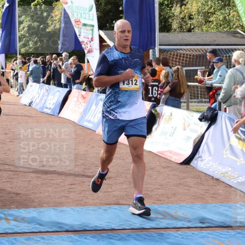 14.09.2025 - Airport Race Strokosch-Dieckow http://msf.ph/oto/8898917 14.09.2025 12:26:29 Ziel 285, 334, 733, 764, 1110, 1276, 1312, 1592, 1684, 1881, 2038, 2135, 4240 meine-sportfotos.de