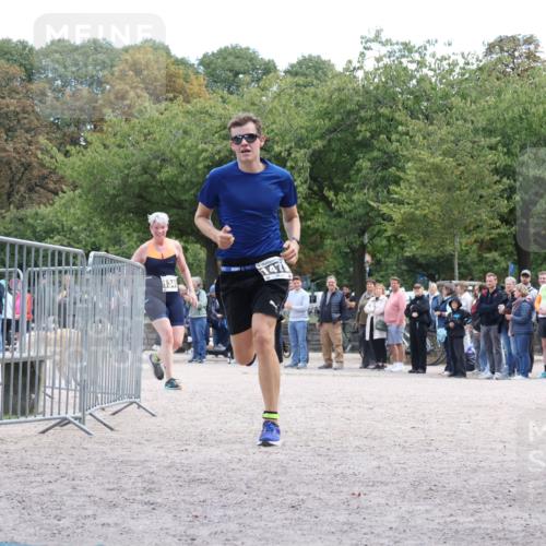 14.09.2025 - Stadtparktriathlon Strokosch-Dieckow http://msf.ph/oto/8898945 14.09.2025 14:07:34 Ziel 1341, 1452, 1479 meine-sportfotos.de