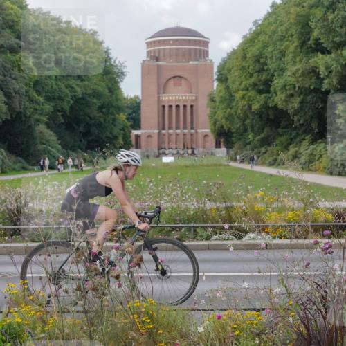 14.09.2025 - Stadtparktriathlon Michael Burmester http://msf.ph/oto/8898955 14.09.2025 12:49:39 Radfahren 1260, 1268, 1272, 1295, 1312, 1328, 1332, 1336, 1352, 1355, 1400, 1415 meine-sportfotos.de