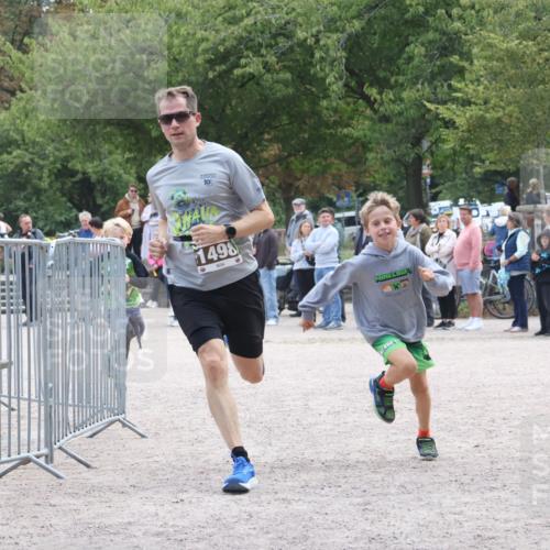 14.09.2025 - Stadtparktriathlon Strokosch-Dieckow http://msf.ph/oto/8898974 14.09.2025 14:08:40 Ziel 1489, 1498 meine-sportfotos.de