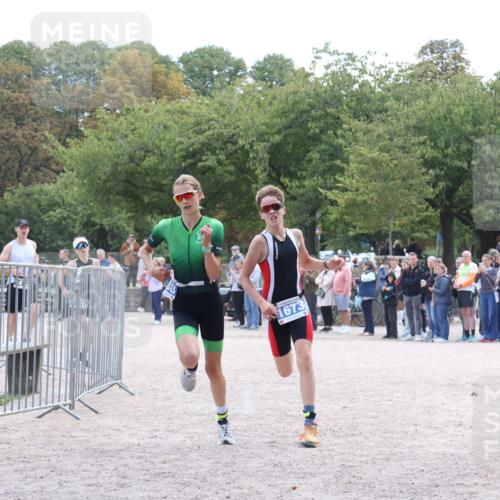 14.09.2025 - Stadtparktriathlon Strokosch-Dieckow http://msf.ph/oto/8899001 14.09.2025 14:09:03 Ziel 1473, 1638, 1639, 1673 meine-sportfotos.de