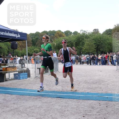 14.09.2025 - Stadtparktriathlon Strokosch-Dieckow http://msf.ph/oto/8899005 14.09.2025 14:09:04 Ziel 1473, 1638, 1639, 1673 meine-sportfotos.de