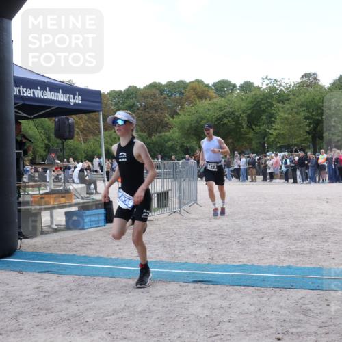 14.09.2025 - Stadtparktriathlon Strokosch-Dieckow http://msf.ph/oto/8899015 14.09.2025 14:09:05 Ziel 1473, 1638, 1639, 1673 meine-sportfotos.de