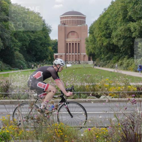 14.09.2025 - Stadtparktriathlon Michael Burmester http://msf.ph/oto/8899023 14.09.2025 12:50:31 Radfahren 1222, 1232, 1277, 1329, 1331, 1361, 1405 meine-sportfotos.de