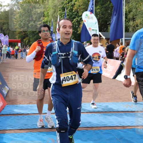 14.09.2025 - Airport Race Strokosch-Dieckow http://msf.ph/oto/8899030 14.09.2025 12:26:40 Ziel 285, 330, 361, 636, 915, 1110, 2103, 2133, 2144, 2178, 4017, 4047, 4069 meine-sportfotos.de