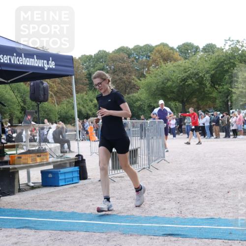 14.09.2025 - Stadtparktriathlon Strokosch-Dieckow http://msf.ph/oto/8899045 14.09.2025 14:09:26 Ziel 1443, 1511 meine-sportfotos.de
