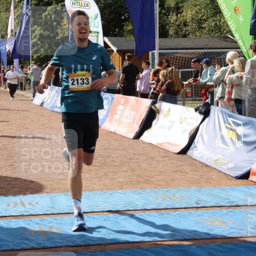 14.09.2025 - Airport Race Strokosch-Dieckow http://msf.ph/oto/8899061 14.09.2025 12:26:47 Ziel 17, 330, 468, 1293, 1803, 2133, 4017, 4188 meine-sportfotos.de