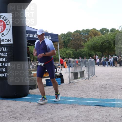 14.09.2025 - Stadtparktriathlon Strokosch-Dieckow http://msf.ph/oto/8899071 14.09.2025 14:09:31 Ziel 1443, 1511 meine-sportfotos.de
