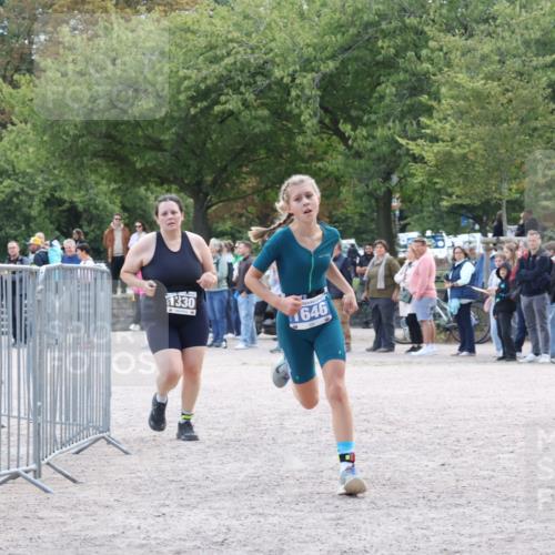 14.09.2025 - Stadtparktriathlon Strokosch-Dieckow http://msf.ph/oto/8899085 14.09.2025 14:10:08 Ziel 1330, 1646, 1677 meine-sportfotos.de