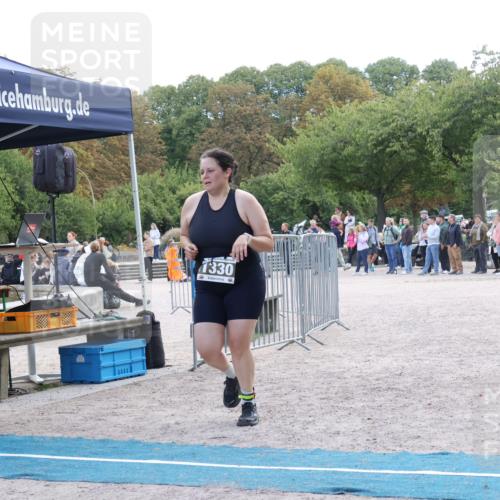 14.09.2025 - Stadtparktriathlon Strokosch-Dieckow http://msf.ph/oto/8899104 14.09.2025 14:10:11 Ziel 1330, 1646, 1677 meine-sportfotos.de