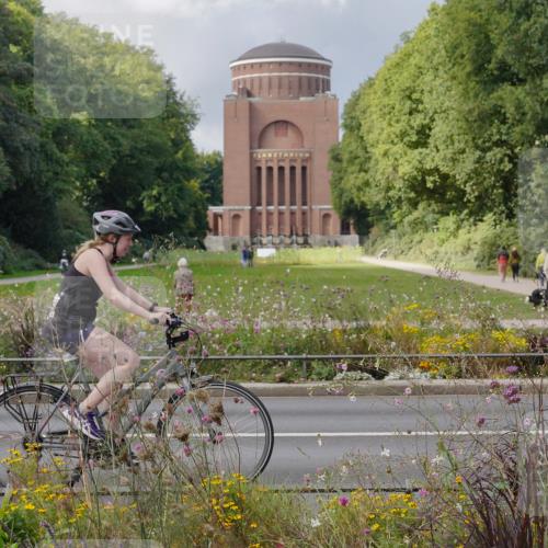 14.09.2025 - Stadtparktriathlon Michael Burmester http://msf.ph/oto/8899109 14.09.2025 12:51:33 Radfahren 1252, 1267, 1276, 1285, 1296, 1299 meine-sportfotos.de